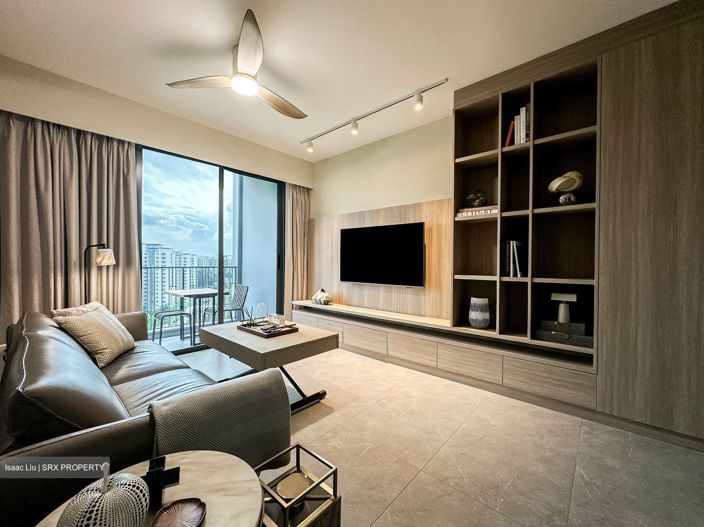 Prive (D19), Condominium #632889671